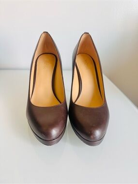 Michael Kors Chocolate Brown Leather Platform Pumps